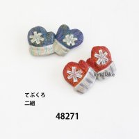 ブローチ　 てぶくろ２個セット　ピン付