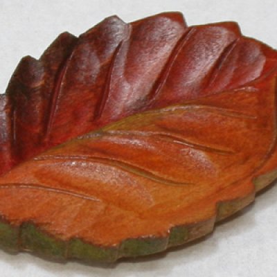 画像1: ブローチ　 秋の葉きざみ型　ピン付